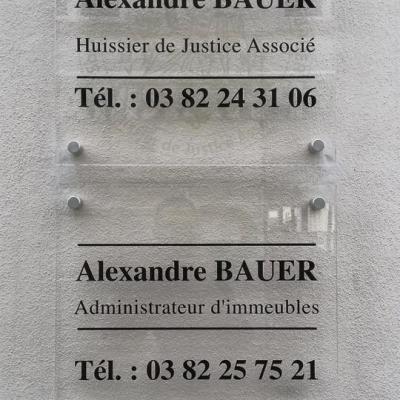 Plaque en plexis